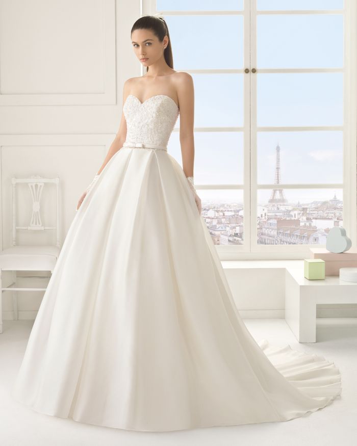 DIFFERENT WEDDING DRESSES FOR DIFFERENT DESTINATIONS ...