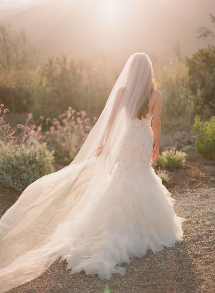 11 Popular Wedding Veil Styles & Lengths, Explained