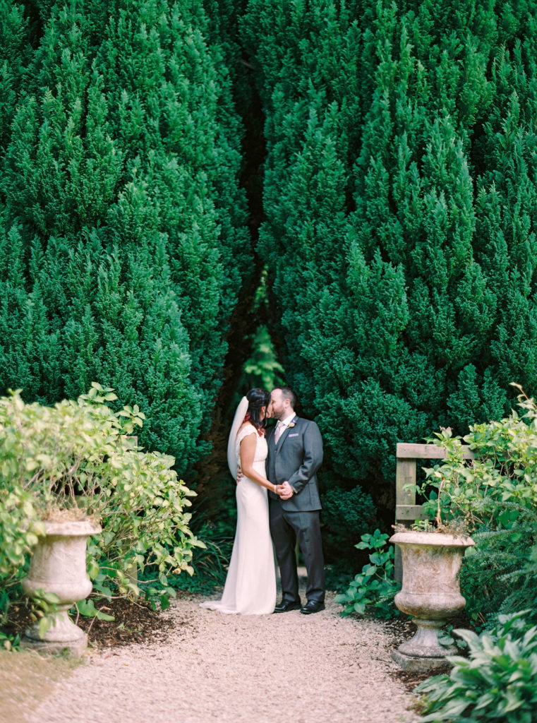 9 Romantic Garden Wedding Venues - Outdoor Wedding Venues