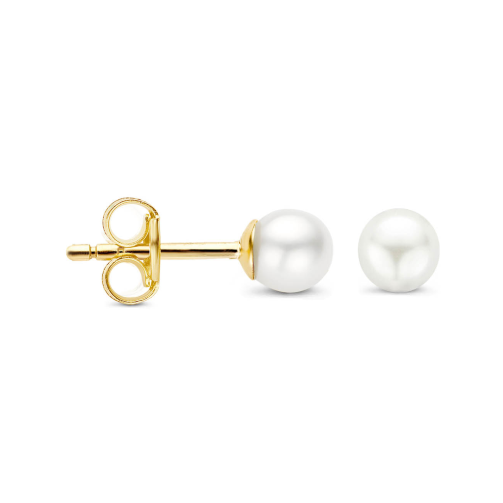 Blush small yellow gold freshwater pearl earrings €49