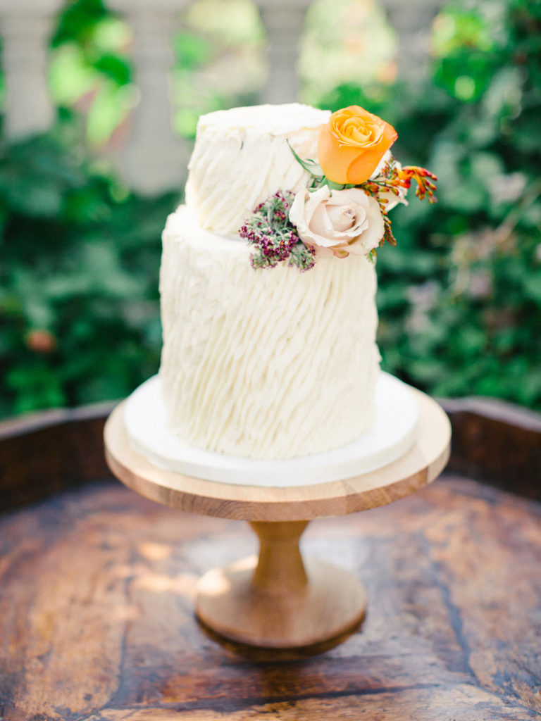  Wedding  Cake  Trends SocialAndPersonalWeddings ie